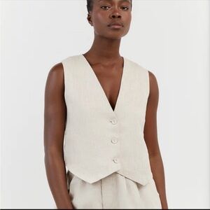 DISSH Oversized Banks Natural Linen Crop Vest